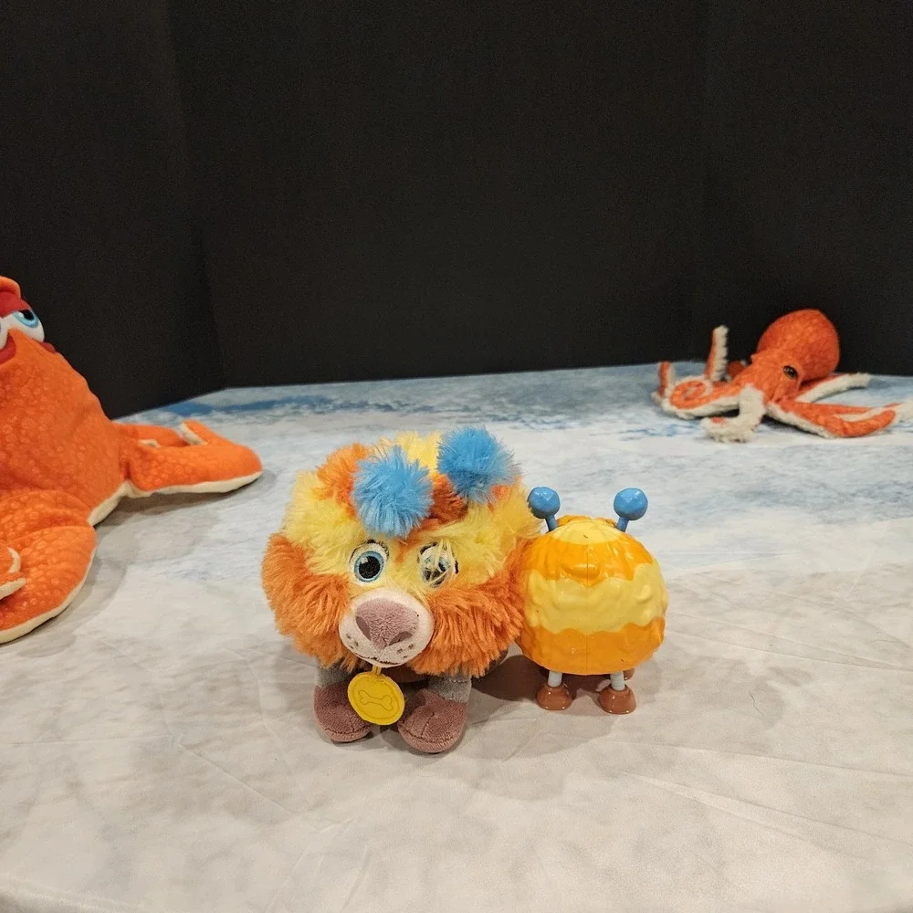 Doc McStuffins Squibbles Plush & Plastic Figure Toy Bundle Disney‎ Junior